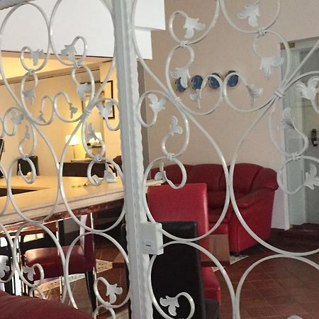 Hotel Caracciolo Rome Luaran gambar