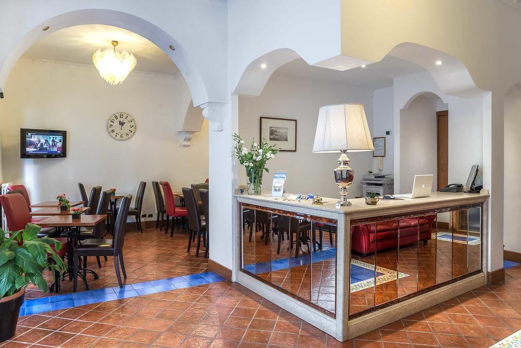 Hotel Caracciolo Rome Luaran gambar